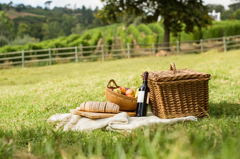 Picnic Rugs &amp; Baskets